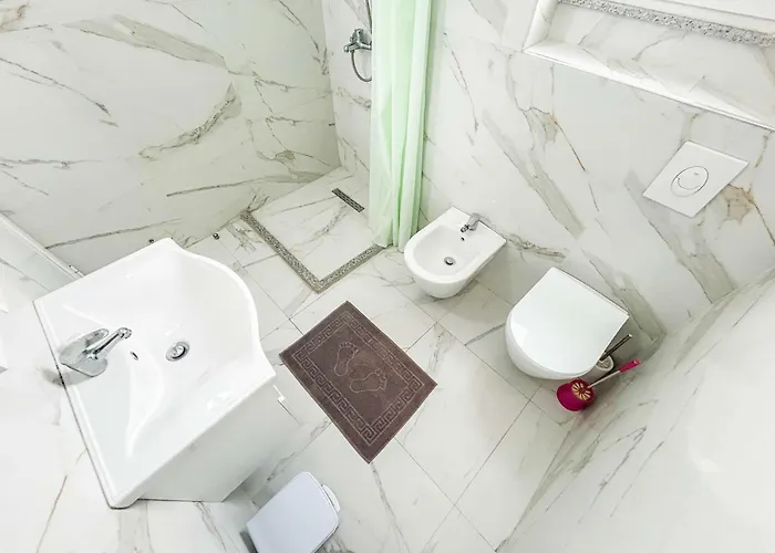 Porta Mare Lejlighed Golem (Tirana)