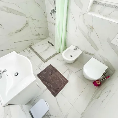 Porta Mare Апартаменты Голем